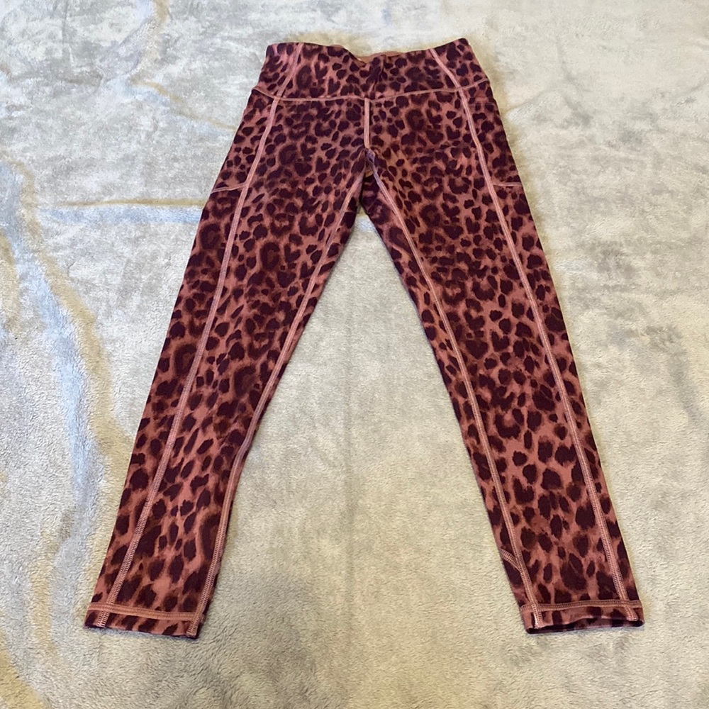 Victoria’s Secret leggings